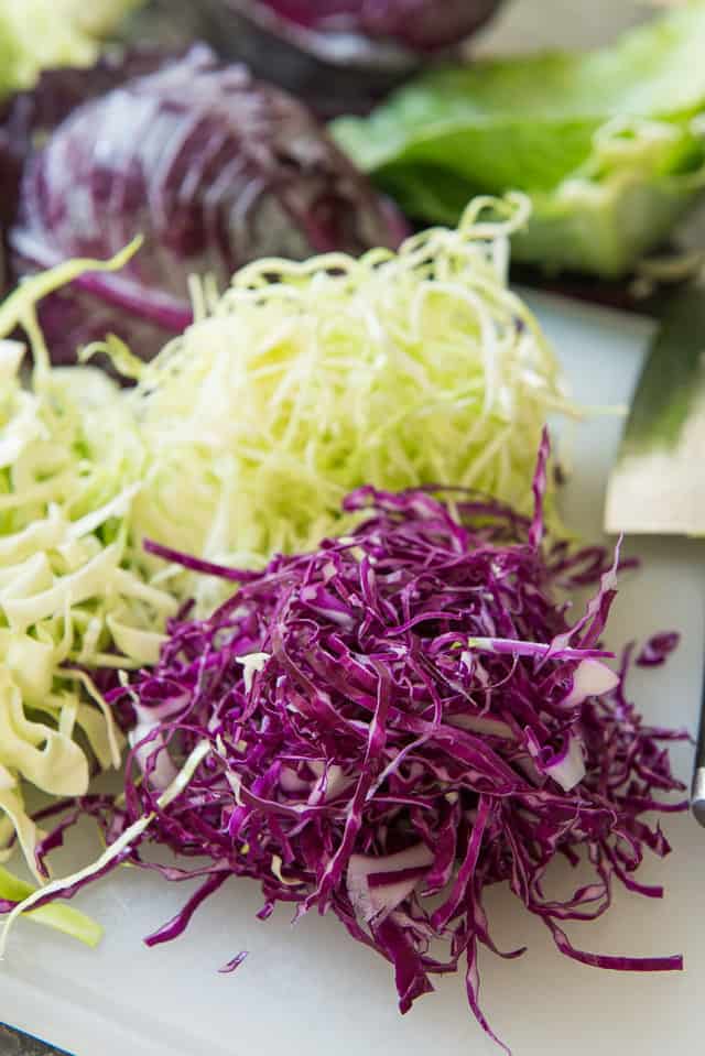 How to Cut Cabbage (Shred, Slice, or Chop) - Fifteen Spatulas